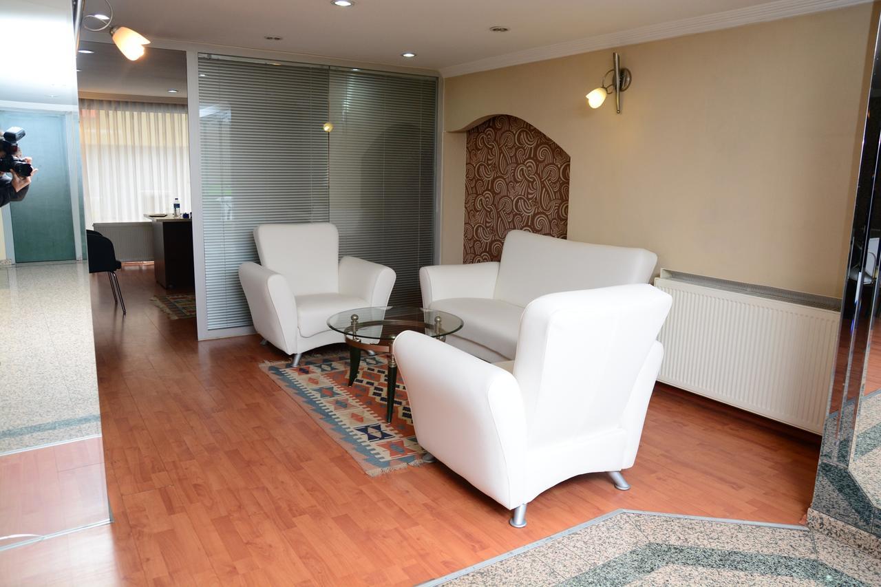 Turk Inn Uzcan Hotel Ушак Экстерьер фото